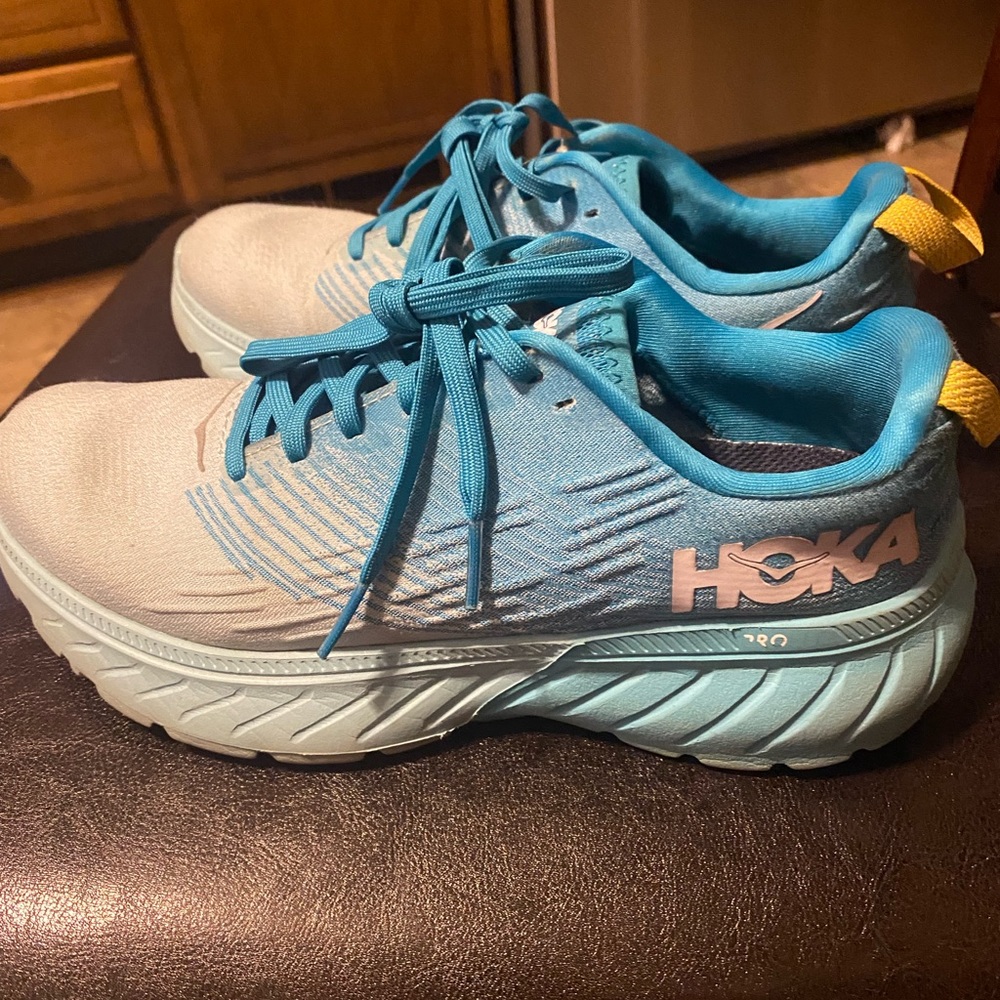 Hoka Mach 3